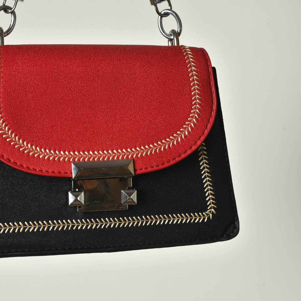 small chain bags